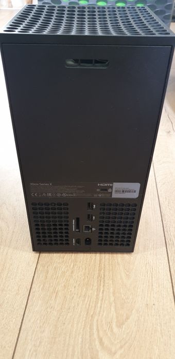 Konsola Xbox series X super stan - kompletny zestaw!!