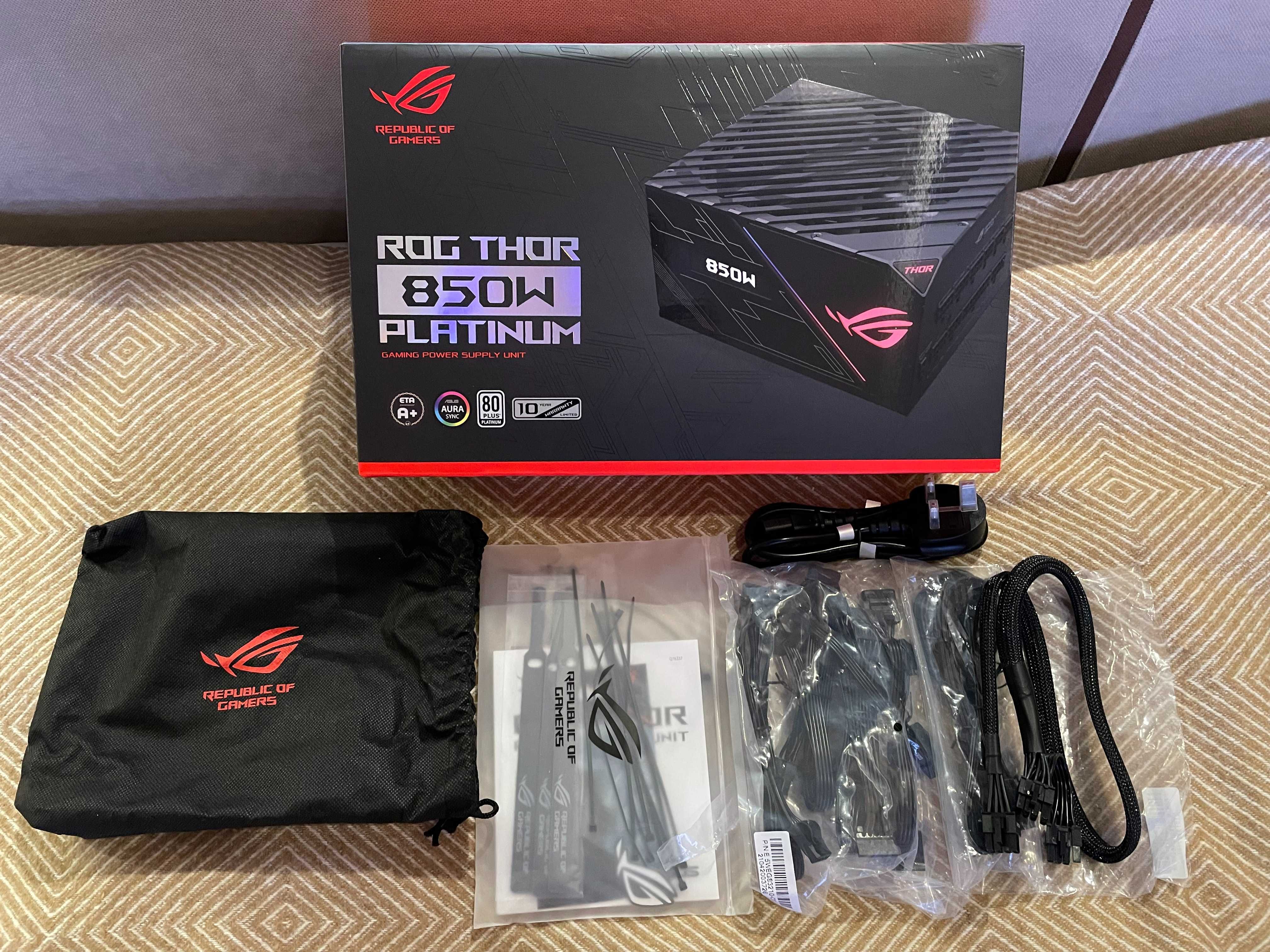 Блок питания Asus Thor 850W Platinum (Гарантия 7лет, OLED-дисплей)