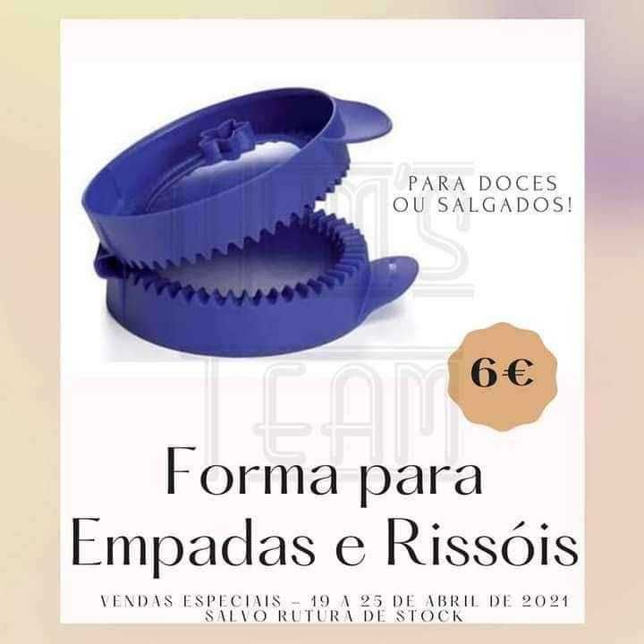 Forma para Rissóis e Empadas Tupperware