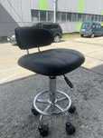 #Taboret Czarny#Pikowany#Obrotowy/Regulowany #