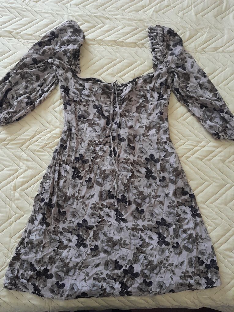 Vestido Stradivarius (tam L)