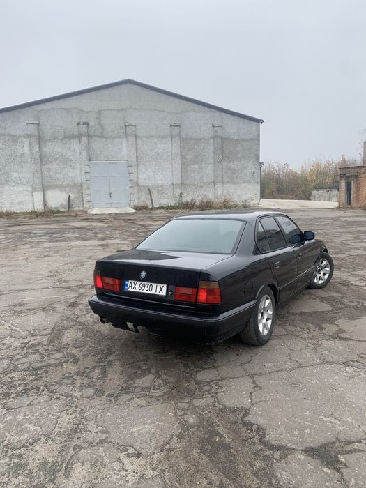 Продам бмв 5 е34