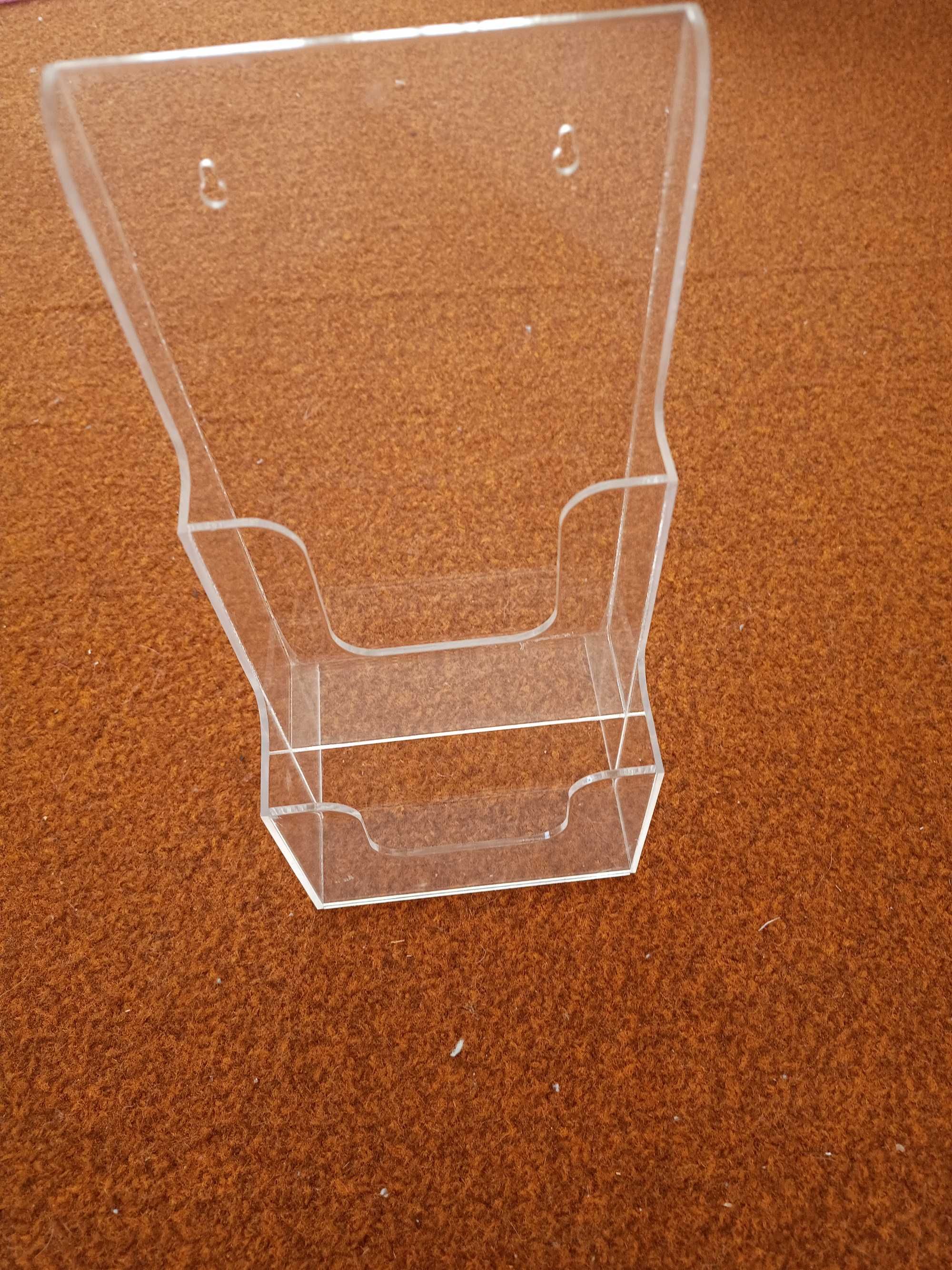 Stojak biurowy z plexi