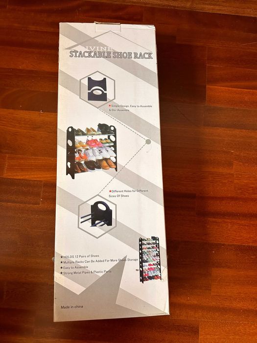 Półka na buty składana na wiele sposobów