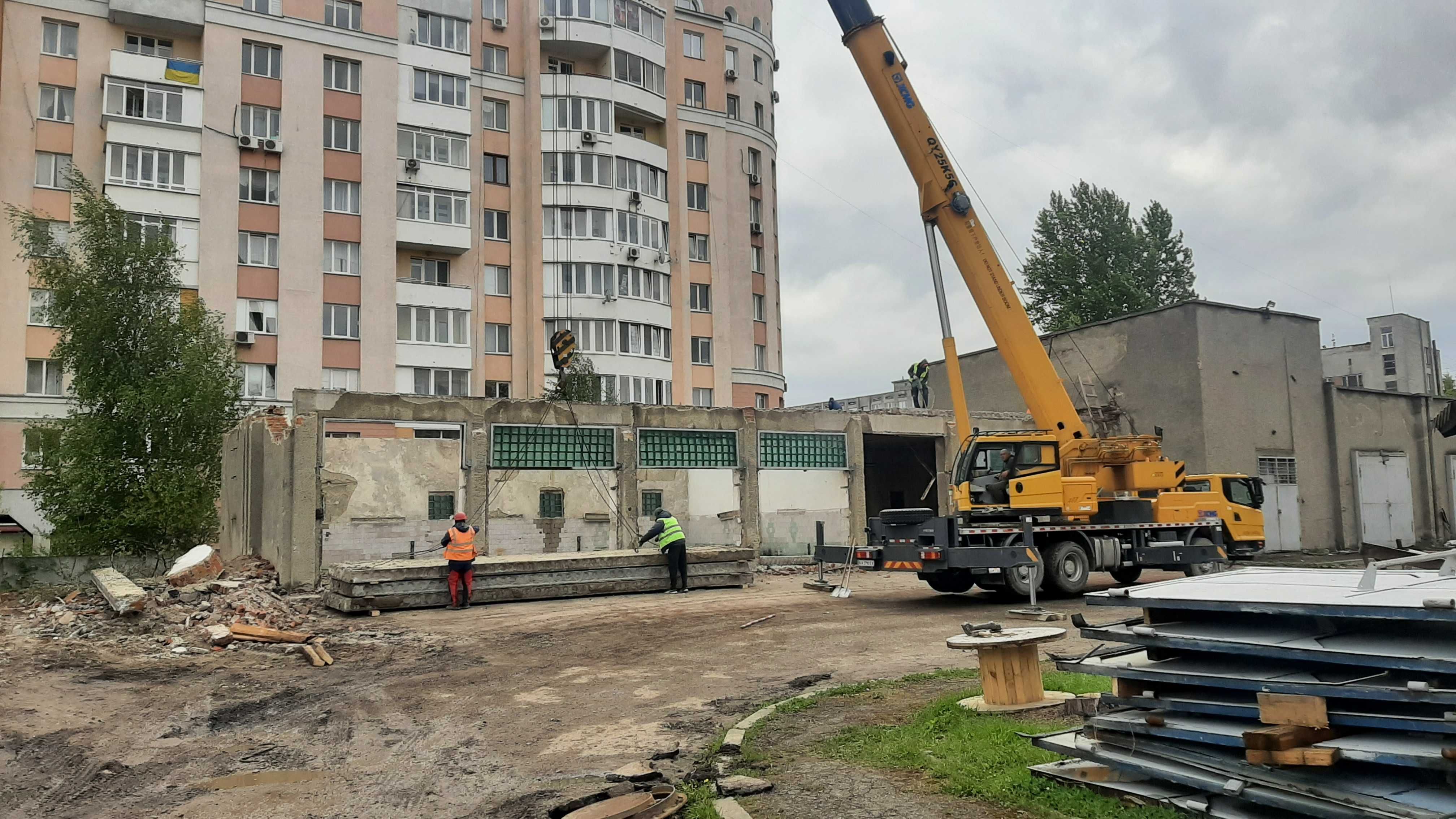 Плити перекриття, фундаментні блоки б/у