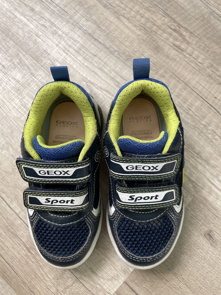 Buty dziecięce Geox Sport rozm 25