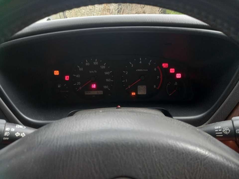 NISSAN Pathfinder R-50
