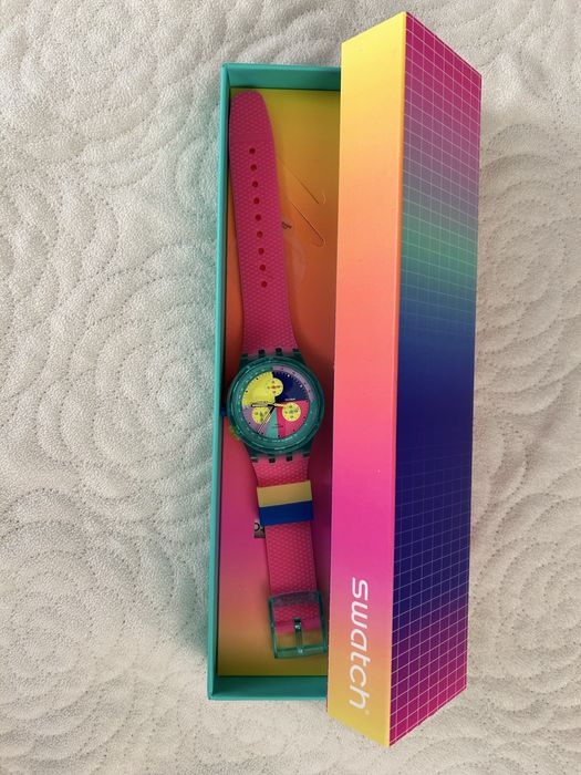 Zegarek Swatch Neon Flash Arrow SUSG408