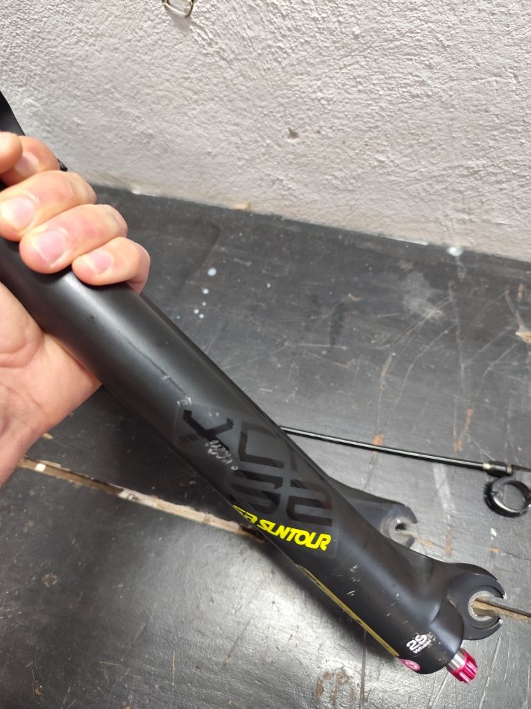Suspensão suntour xcr 32 100mm roda 29