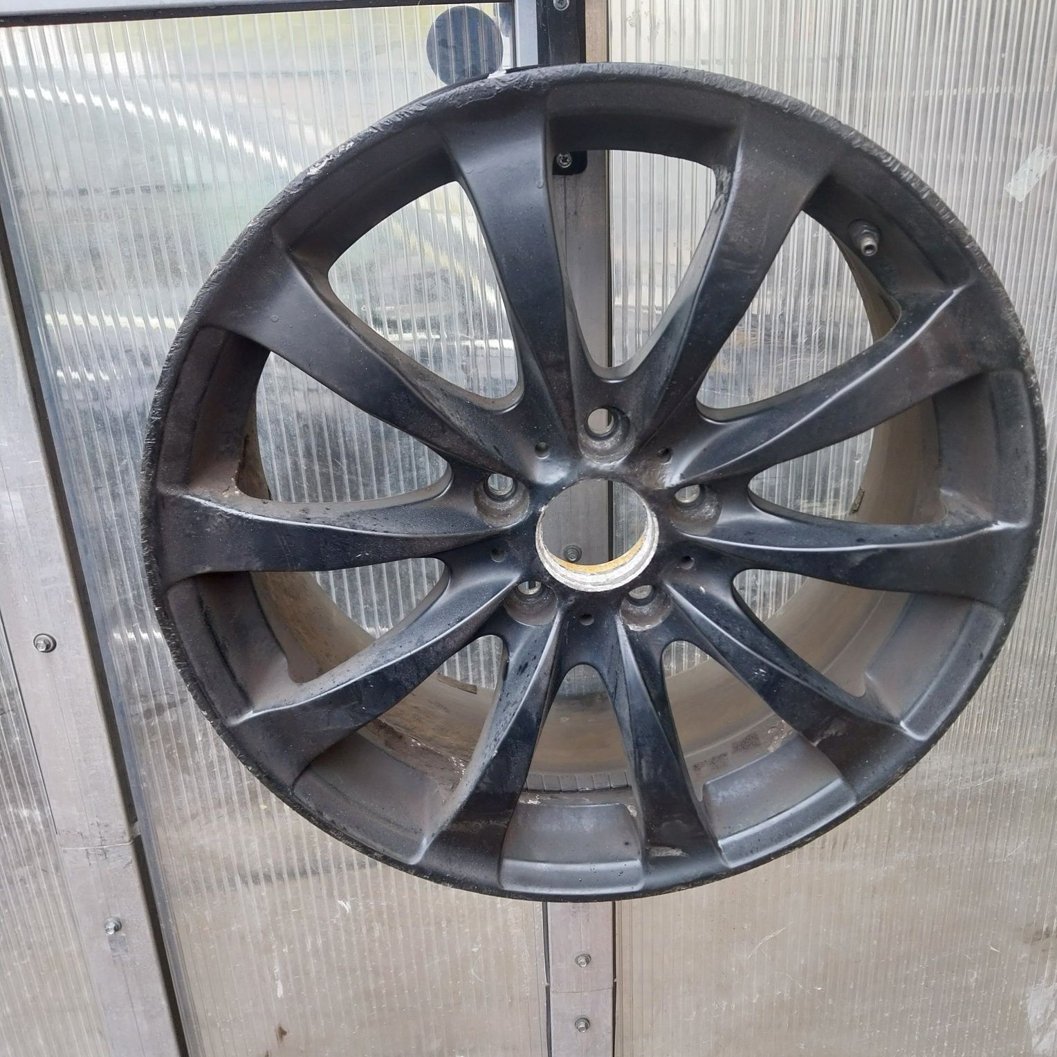 Felgi Aluminiowe R18 5x120 8J ET 45