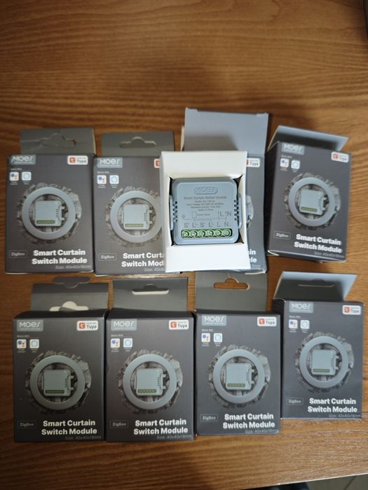 Módulos Zigbee Moes – Smart Curtain Switch (ZM-108-M)