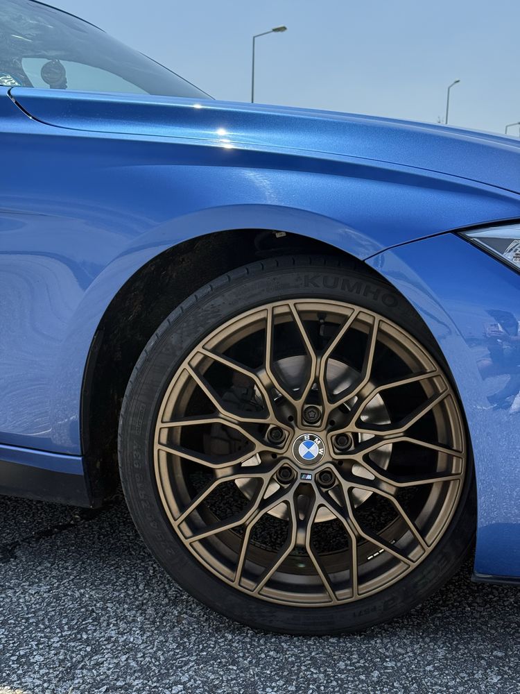 BMW 320d Touring • M Performance • Azul Estoril