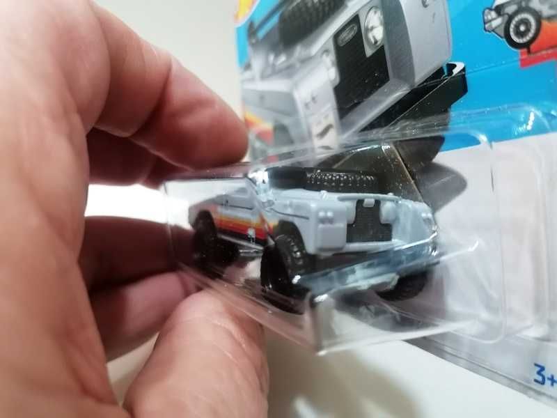 Hot Wheels Land Rover Series II