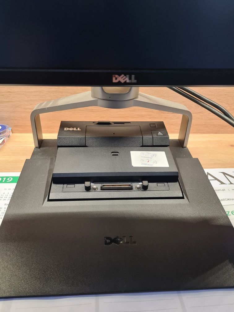 Monitor Dell 24 cale