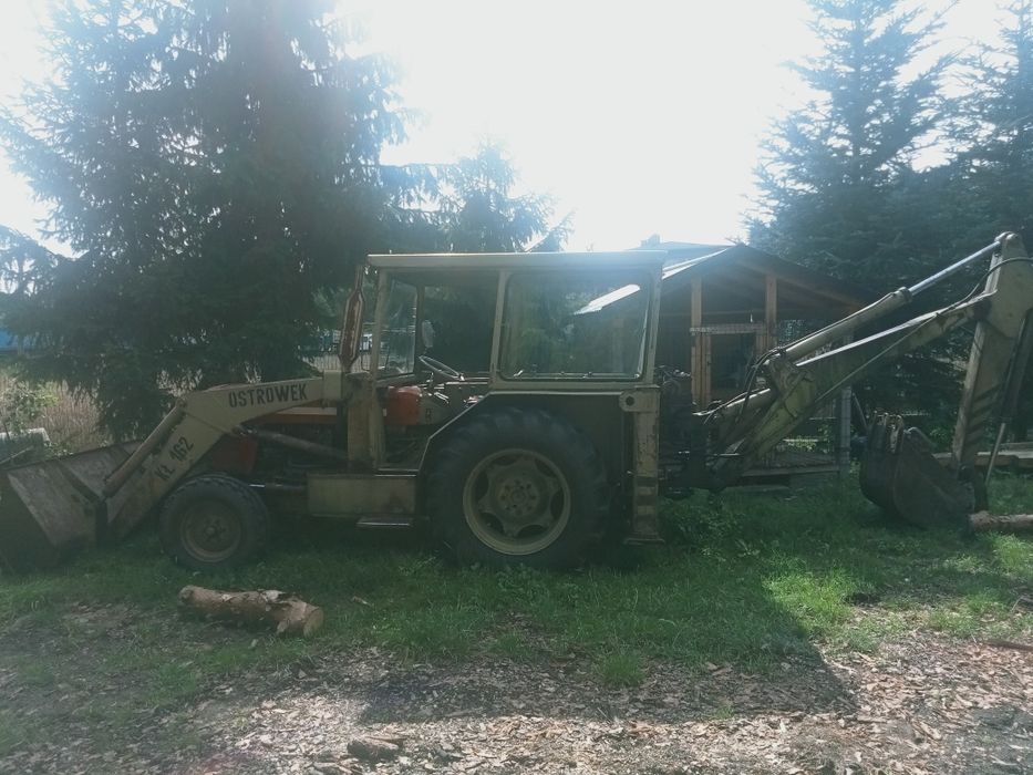 Ostrówek kł 162 koparko ładowarka
