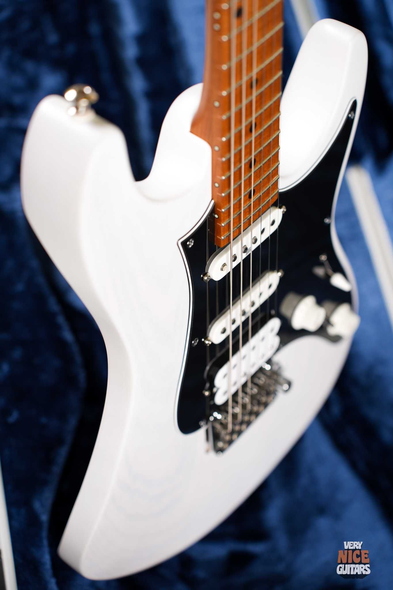 Letnia wyprzedaż!! Ibanez AZ2204 LA Custom Shop