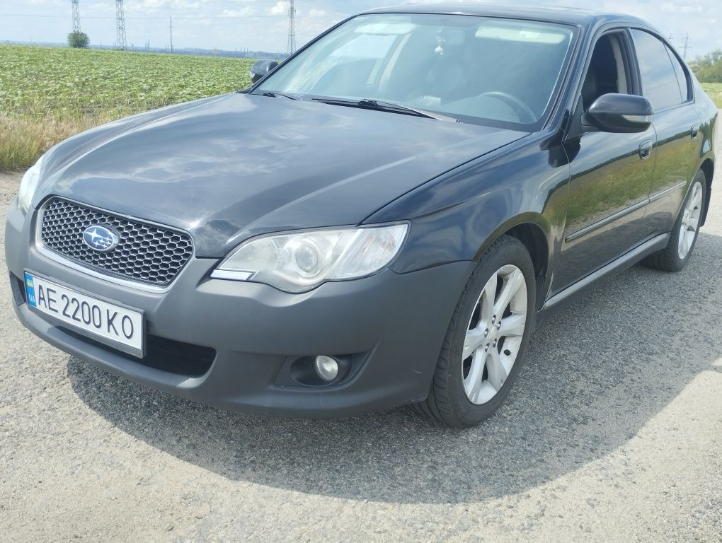 Продам Subaru legacy 2,0