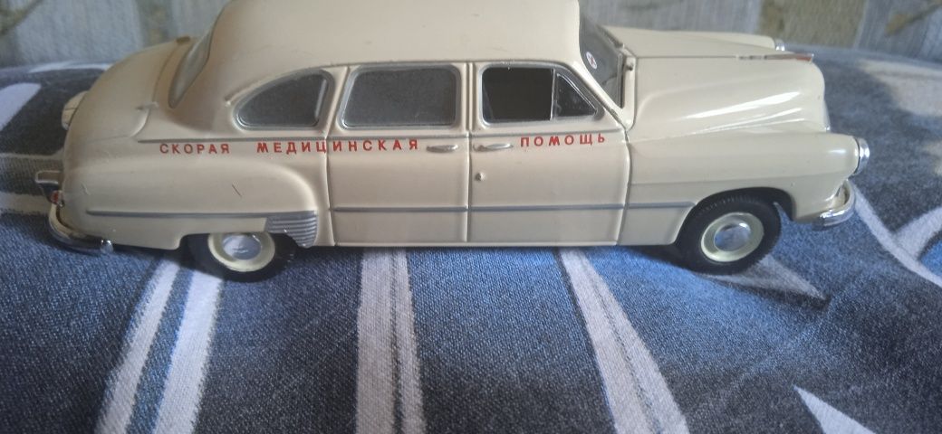 Коллекционная машинка