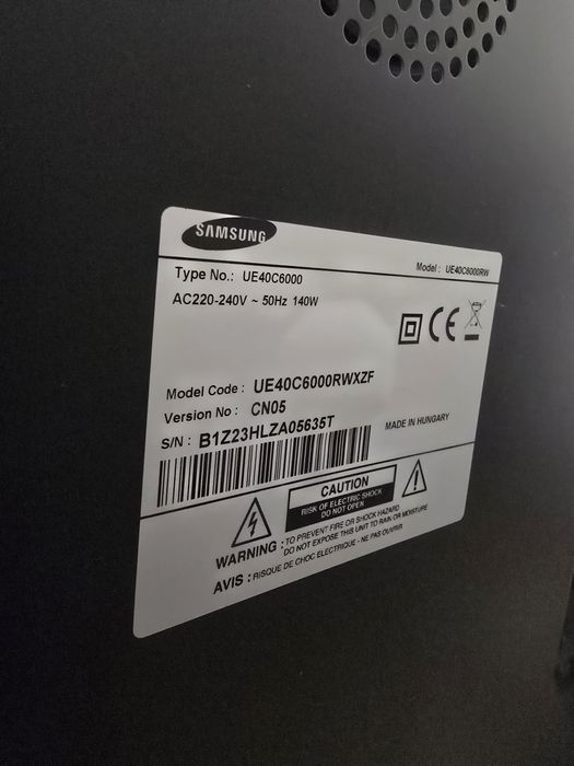 TV LED Samsung 40" UE40C6000