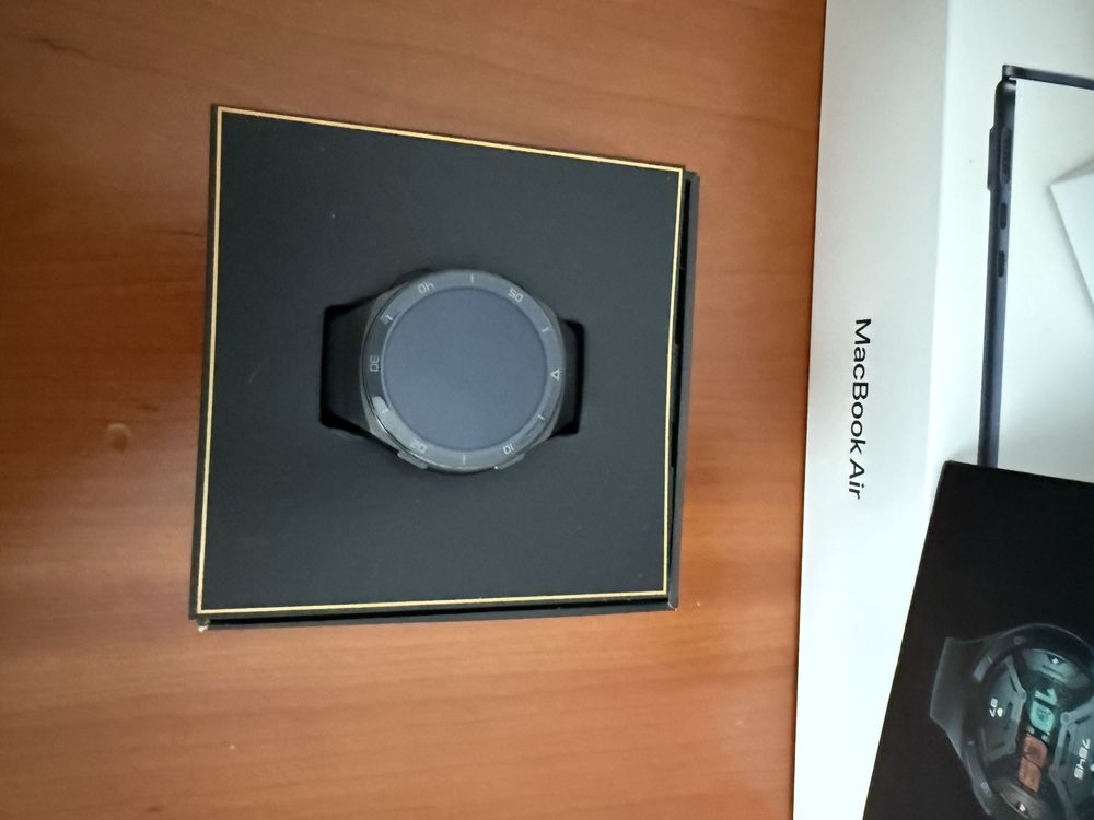 Huawei whatch e2