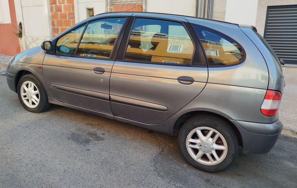 Renault scenic 1.4 16v