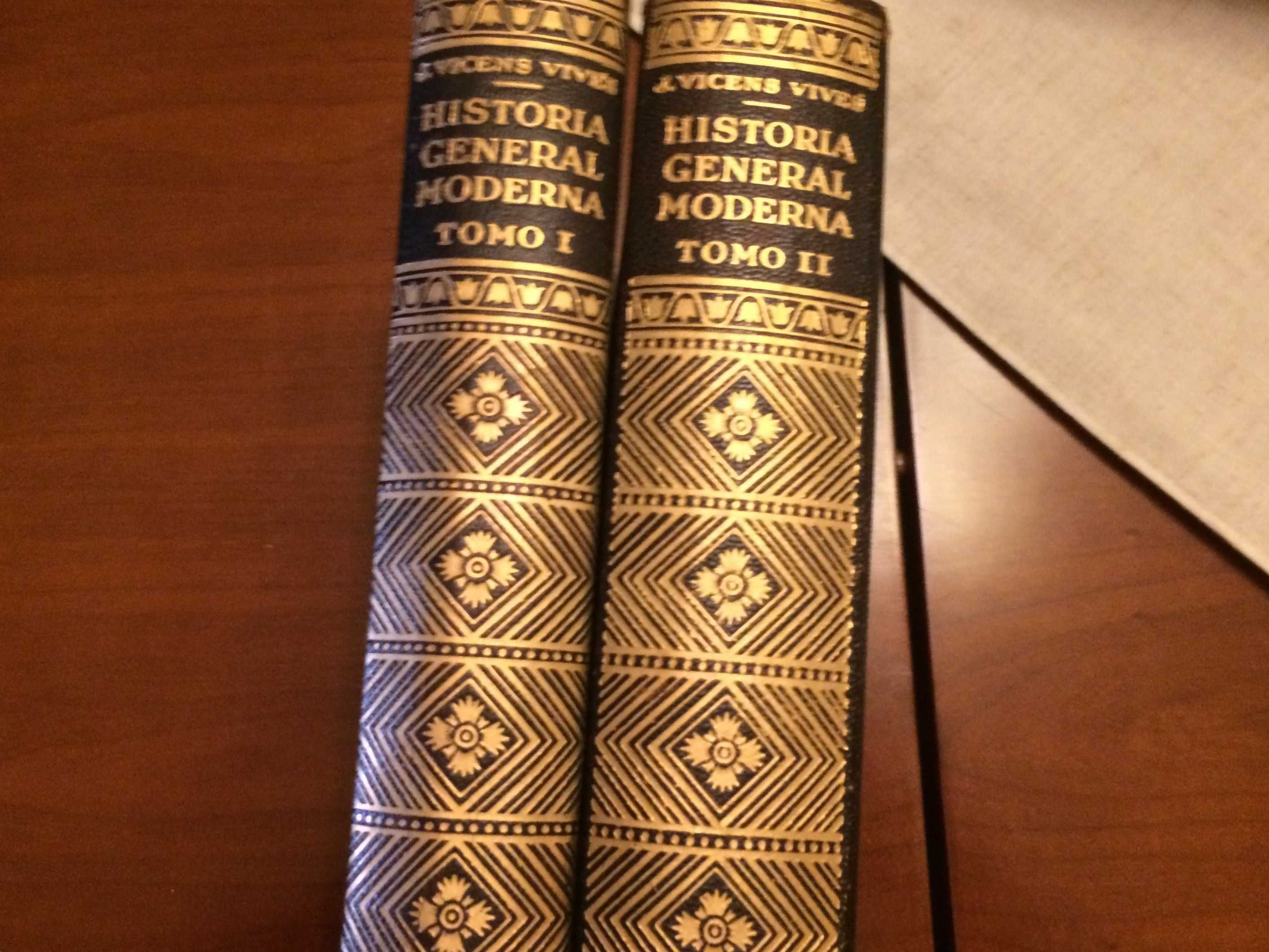 Historia General Moderna. 2 Volumes.