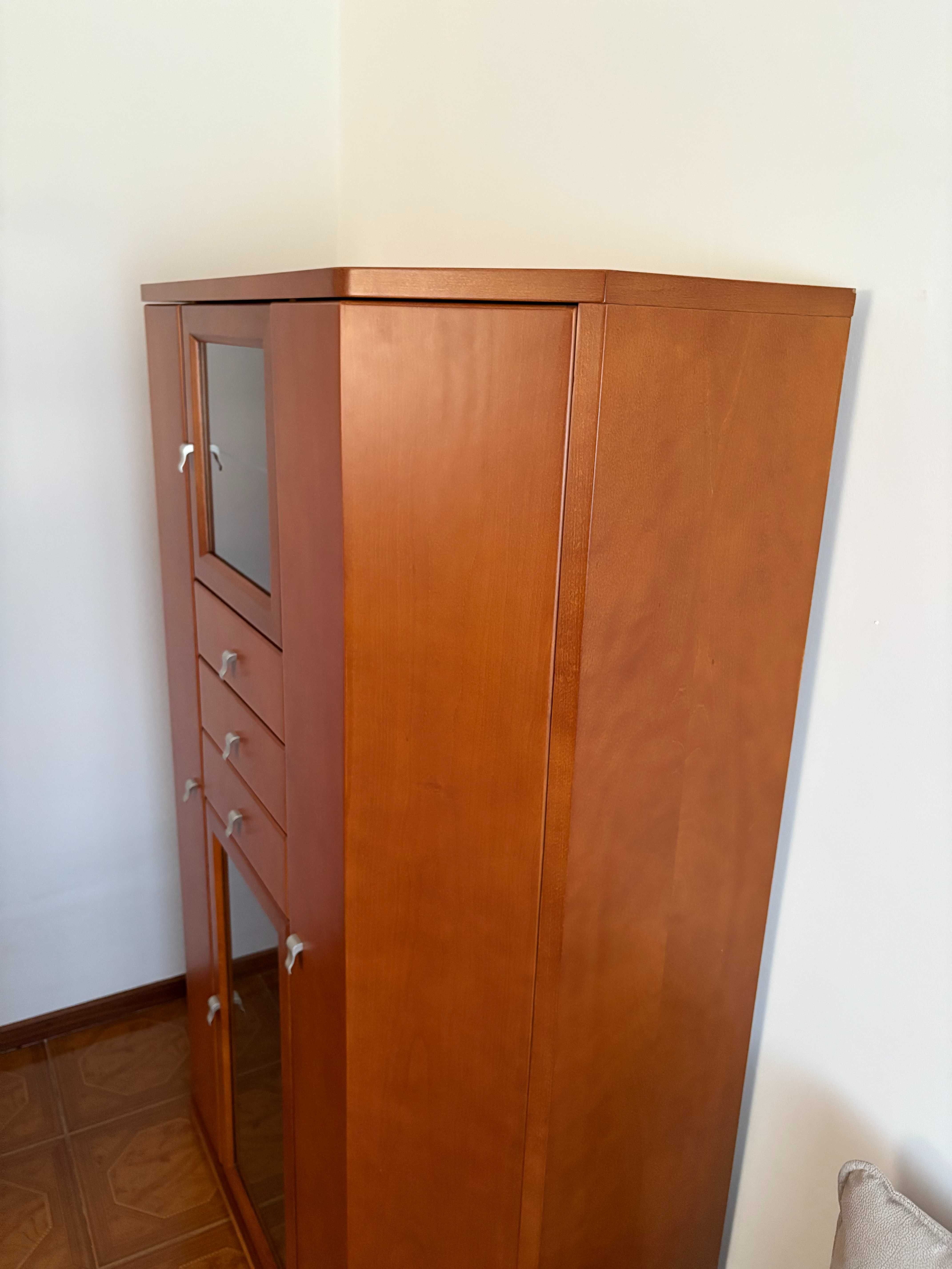Vendo Moveis de sala, como novos.