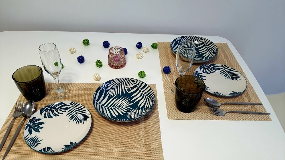 Люкс! Яровиця! Паркомісце!Центр!погодинно 650 та подобово