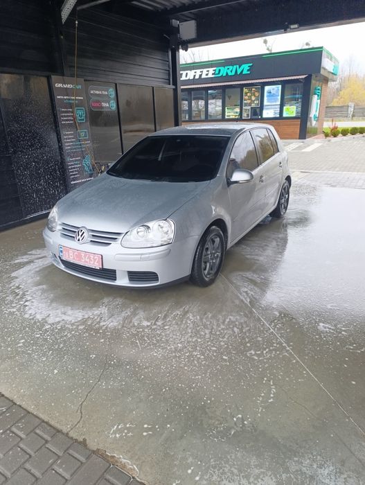 Volkswagen Golf 5 1.4 tsi