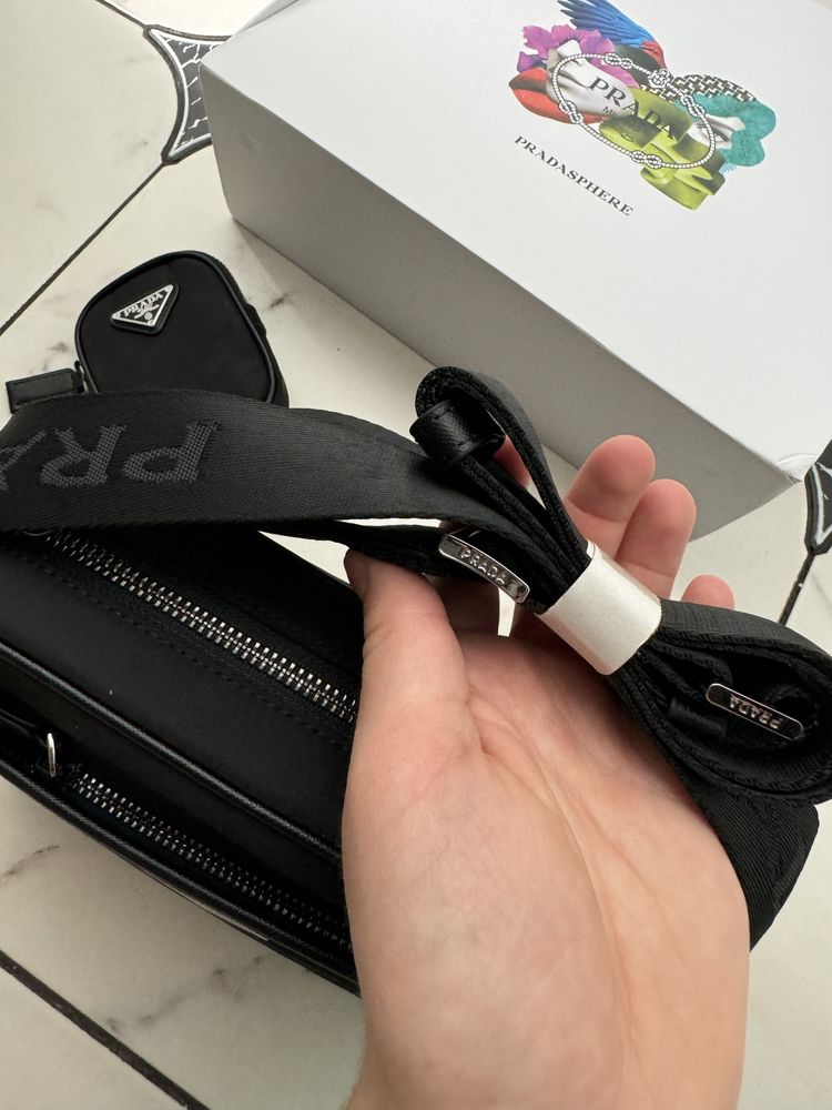 Сумка Messenger Prada