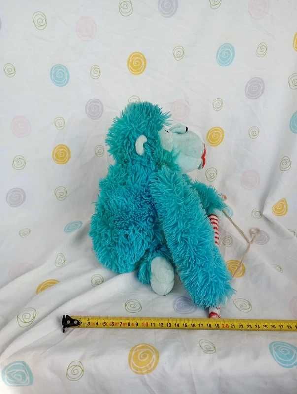 Macaco peluche com camera