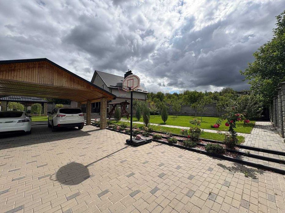 ₴ Продаж сучасного будинку біля Рівного