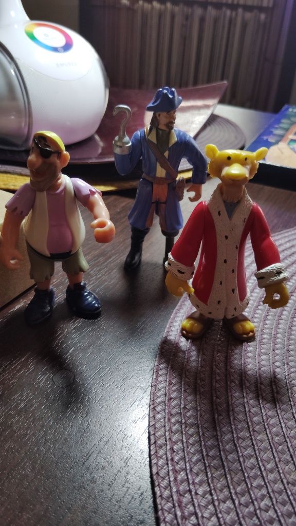 Figurki kolekcja