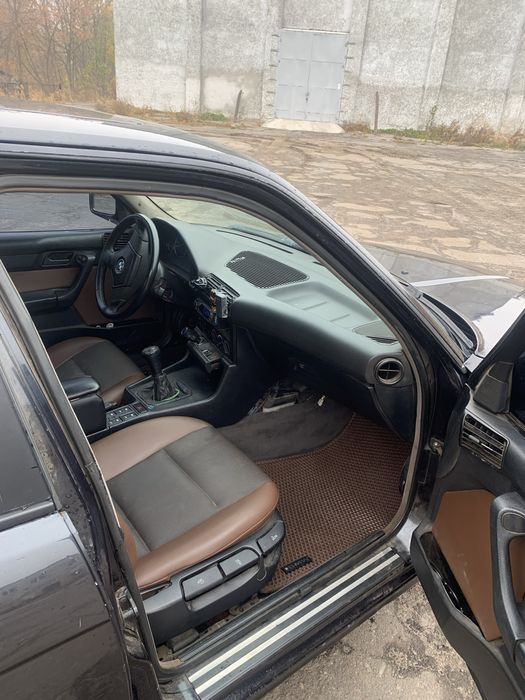 Продам бмв 5 е34