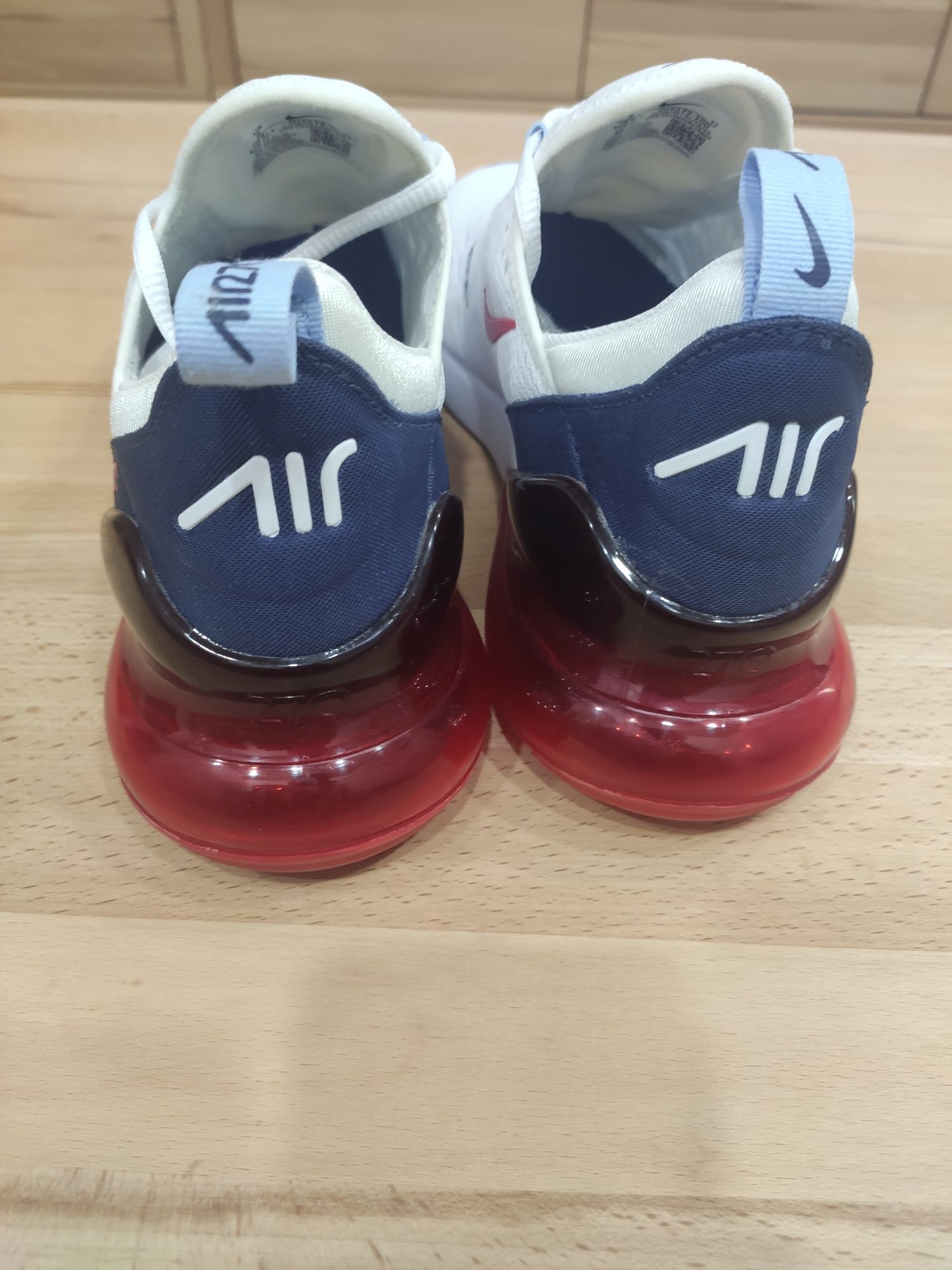 Кросівки Nike Air Max 270 (DJ5172-100)
