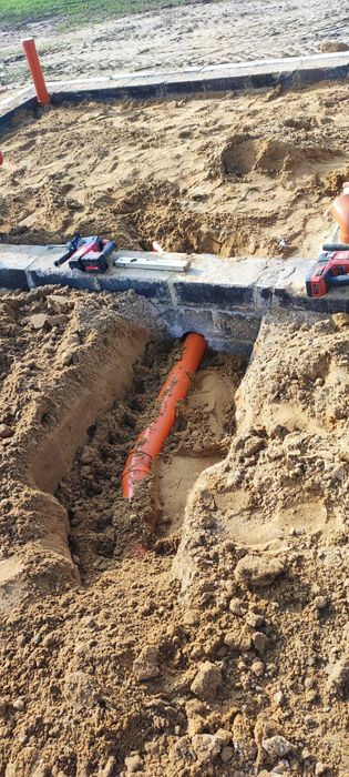 Wiercenie w betonie. Wiercenie w cegle, żelbecie, beton komórkowy.