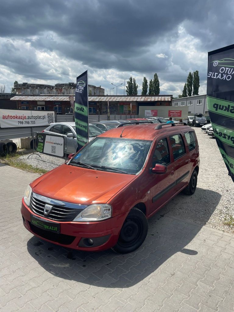 Dacia Logan 1.6b// niezawodny// opłaty// do pracy//
