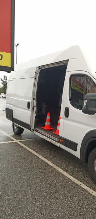 Aluguer de carrinha com motorista