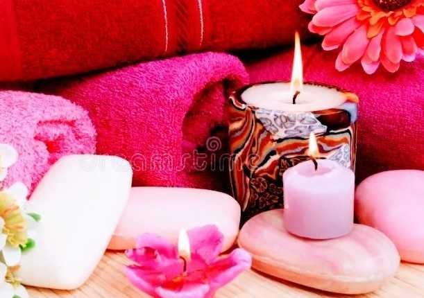 Massagista com formação em massagem...relaxamento muscular.