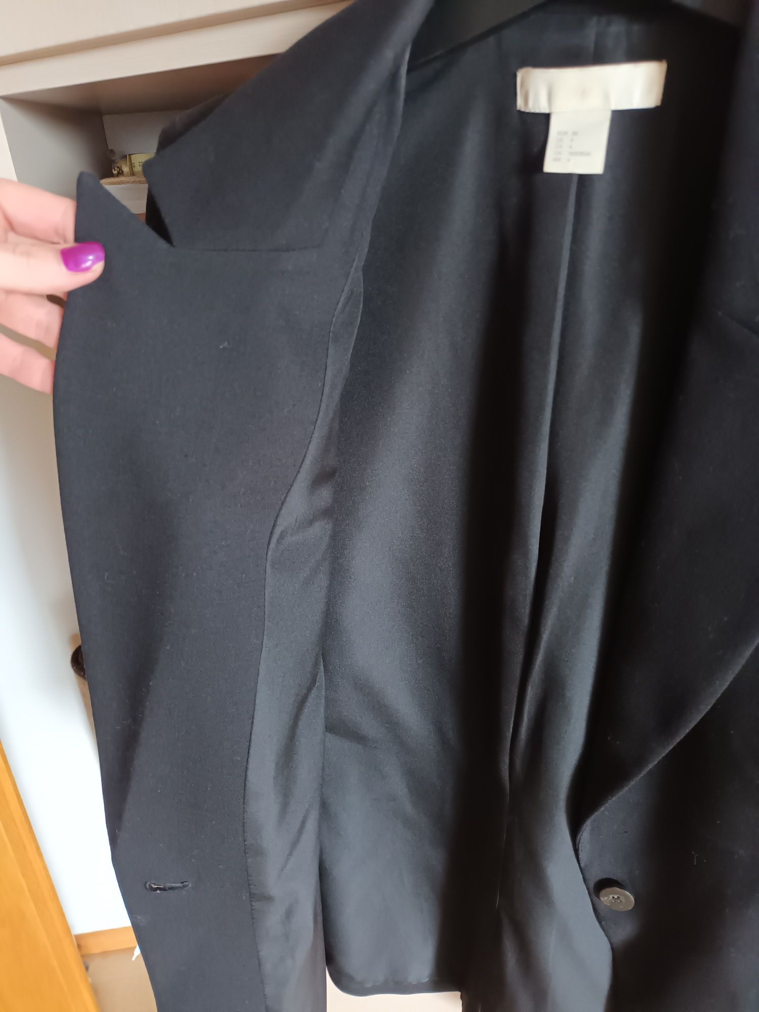 Czarna klasyczna marynarka H&M