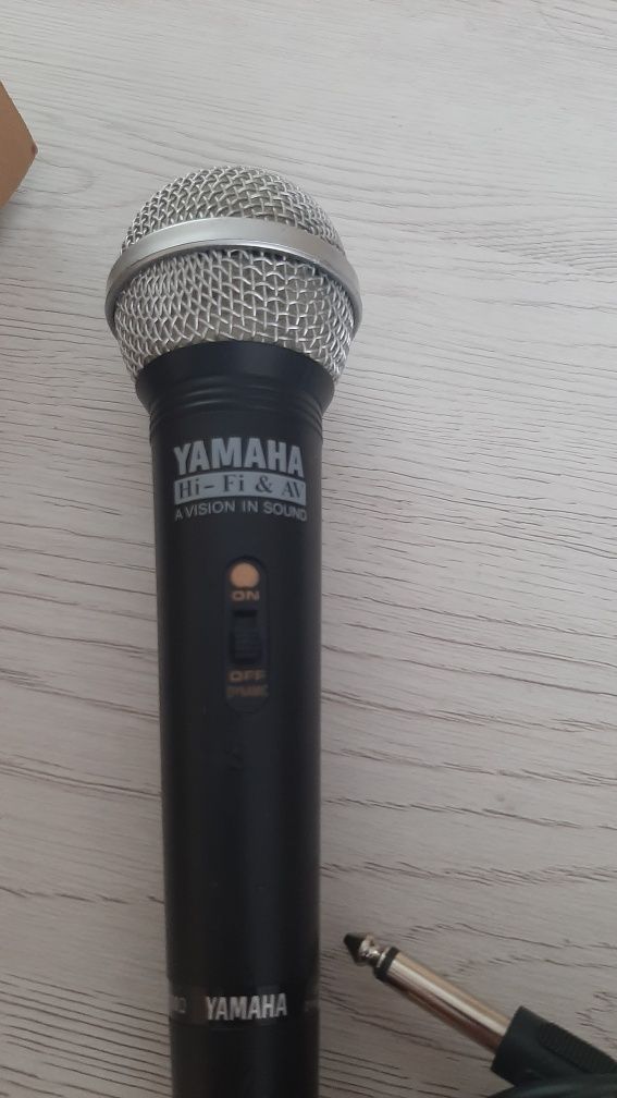 Продам Шнуровий мікрофон YAMAHA