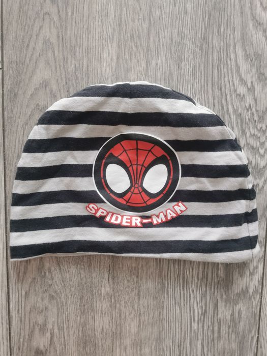 Cienka czapka rozmiar 86/98cm w paski z motywem Spiderman