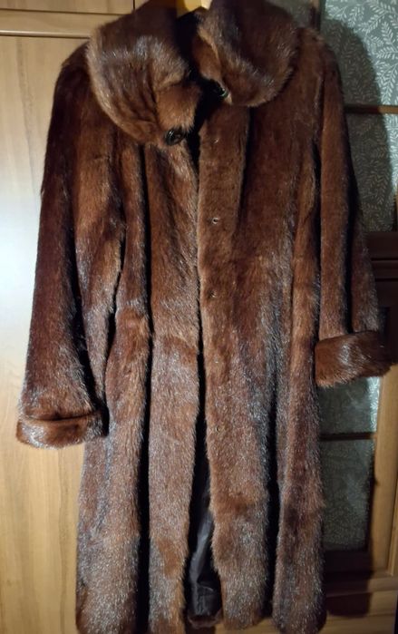 Futro z norek naturalne