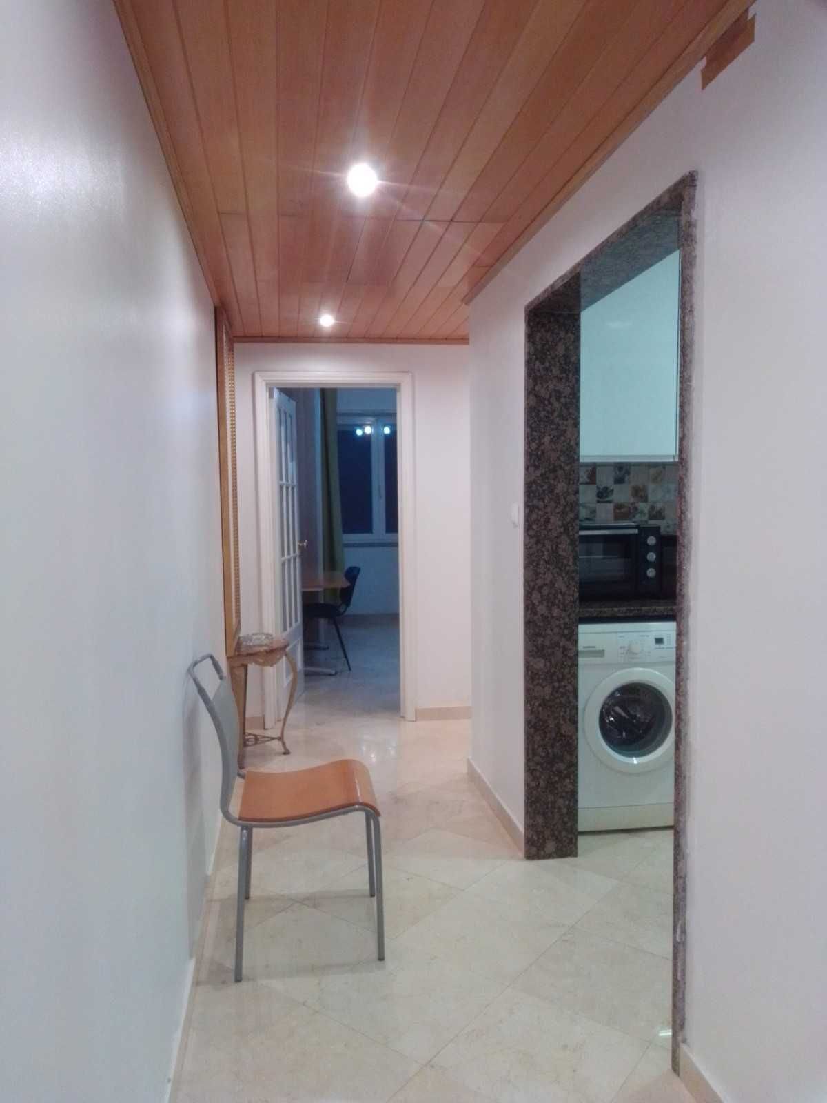 Quarto Duplo Estudantes ISA  ISEG  Nova SBE Fac Arquit Veter. ISCSP