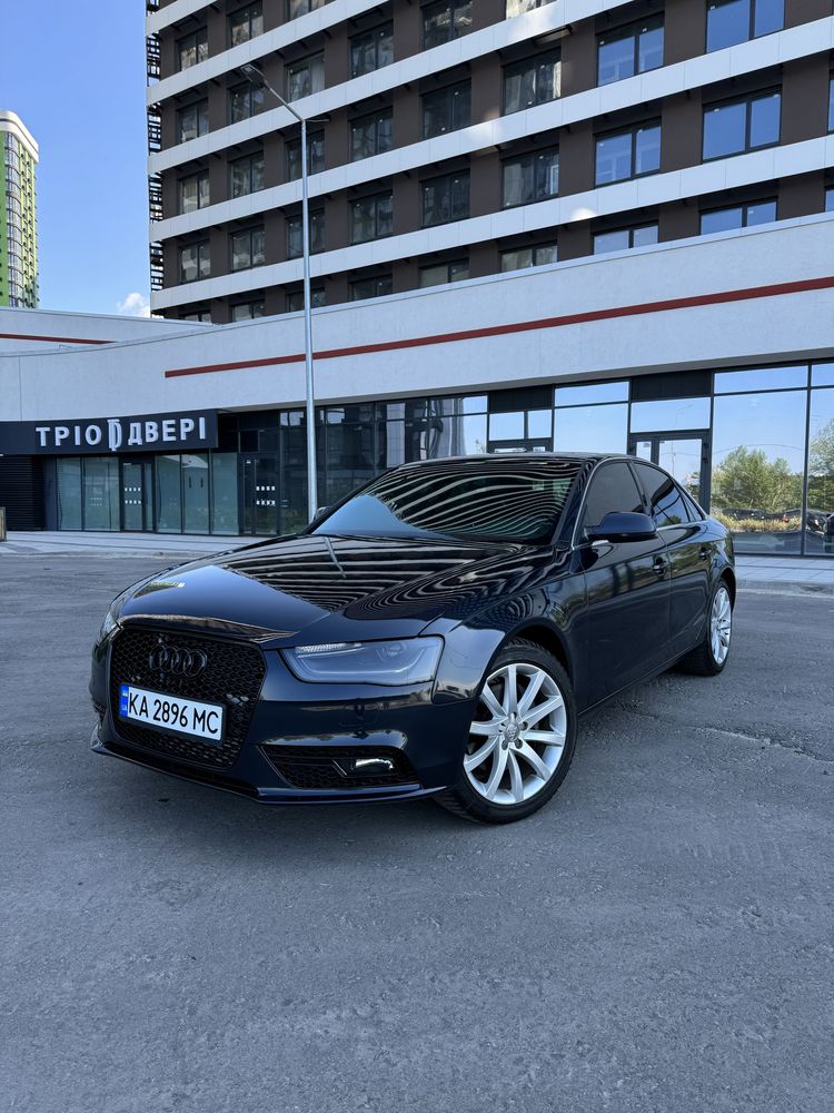 Audi A4 2013 2.0 TFSI AT Quattro Торг