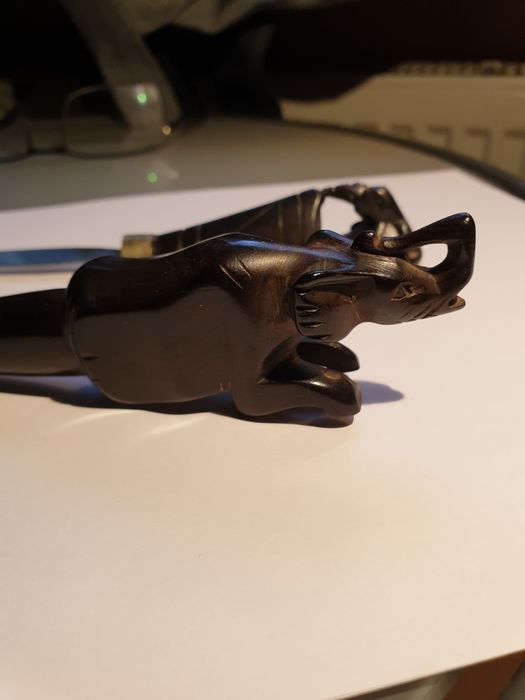 Otwieracz do kapsli + nożyk do gazet SŁOŃIE