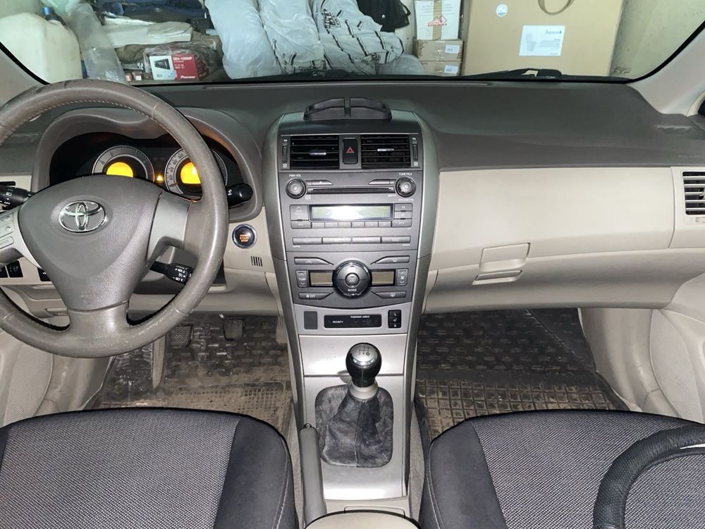 Toyota Corolla 2008 года