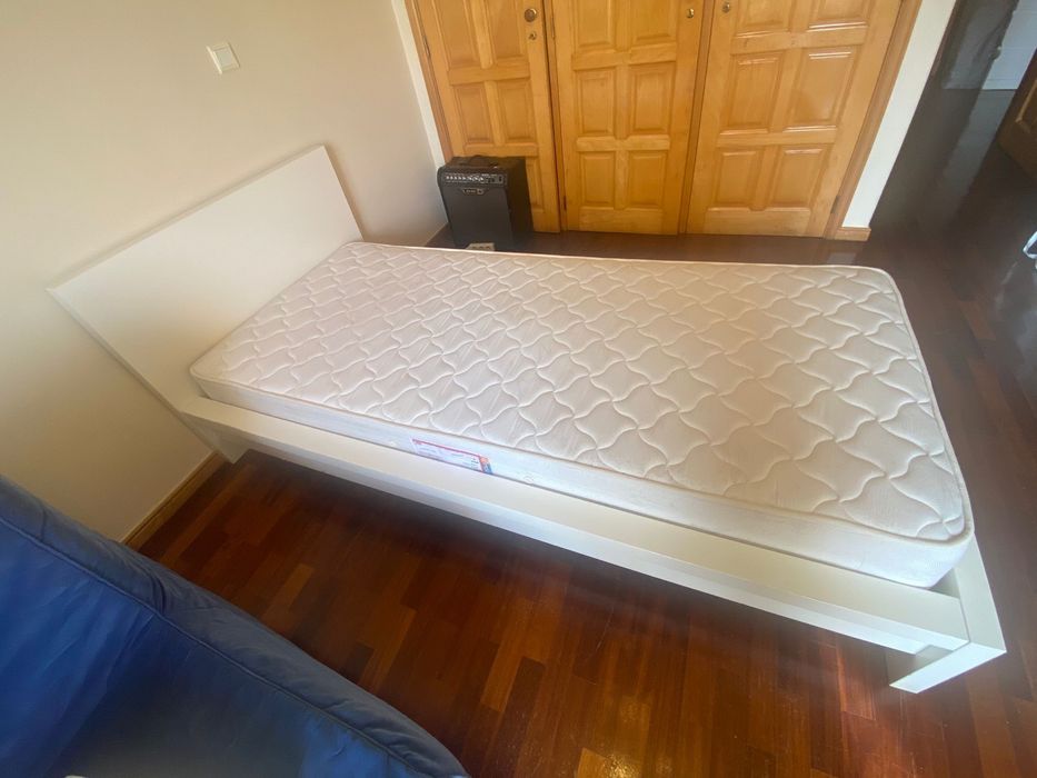 Cama IKEA Malm + Colchão Molaflex original