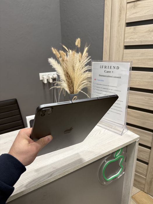 iPad Pro 12.9” 512gb Black  5 Gen. M1 - Wi-Fi + LTE