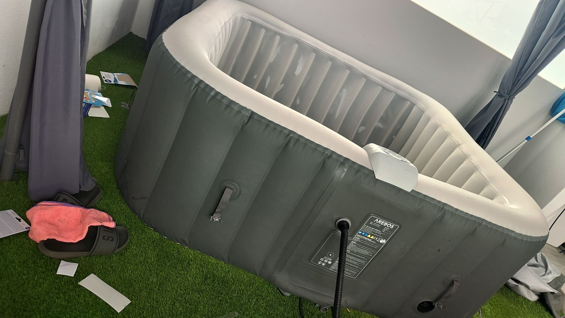 Jacuzzi Arebos Spa 6 pessoas (com furo de ar) + motor extra